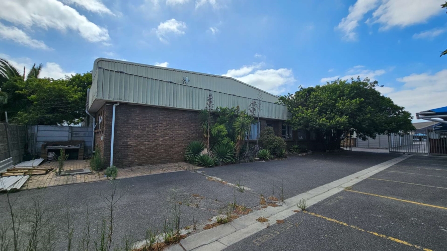Commercial Property for Sale in Airport Industria Western Cape